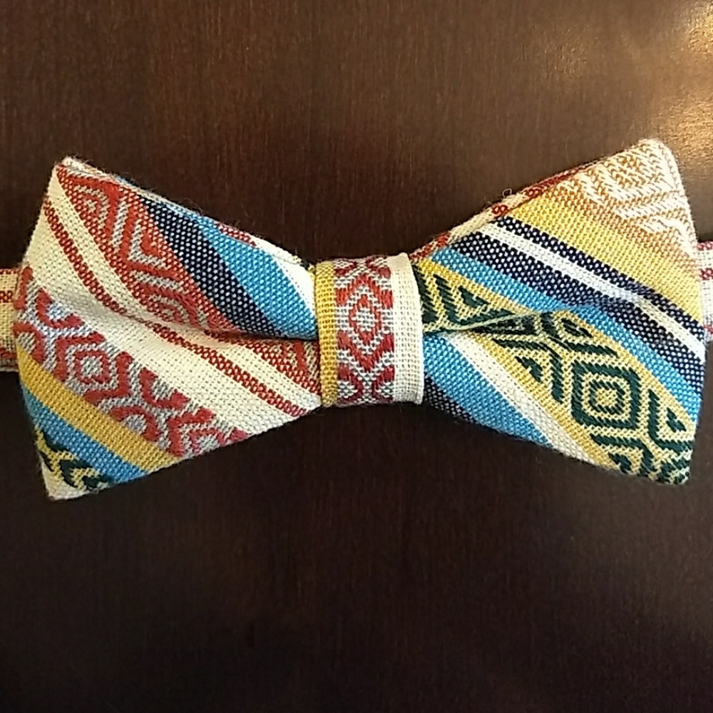 2 bowties - Picture 2 of 4